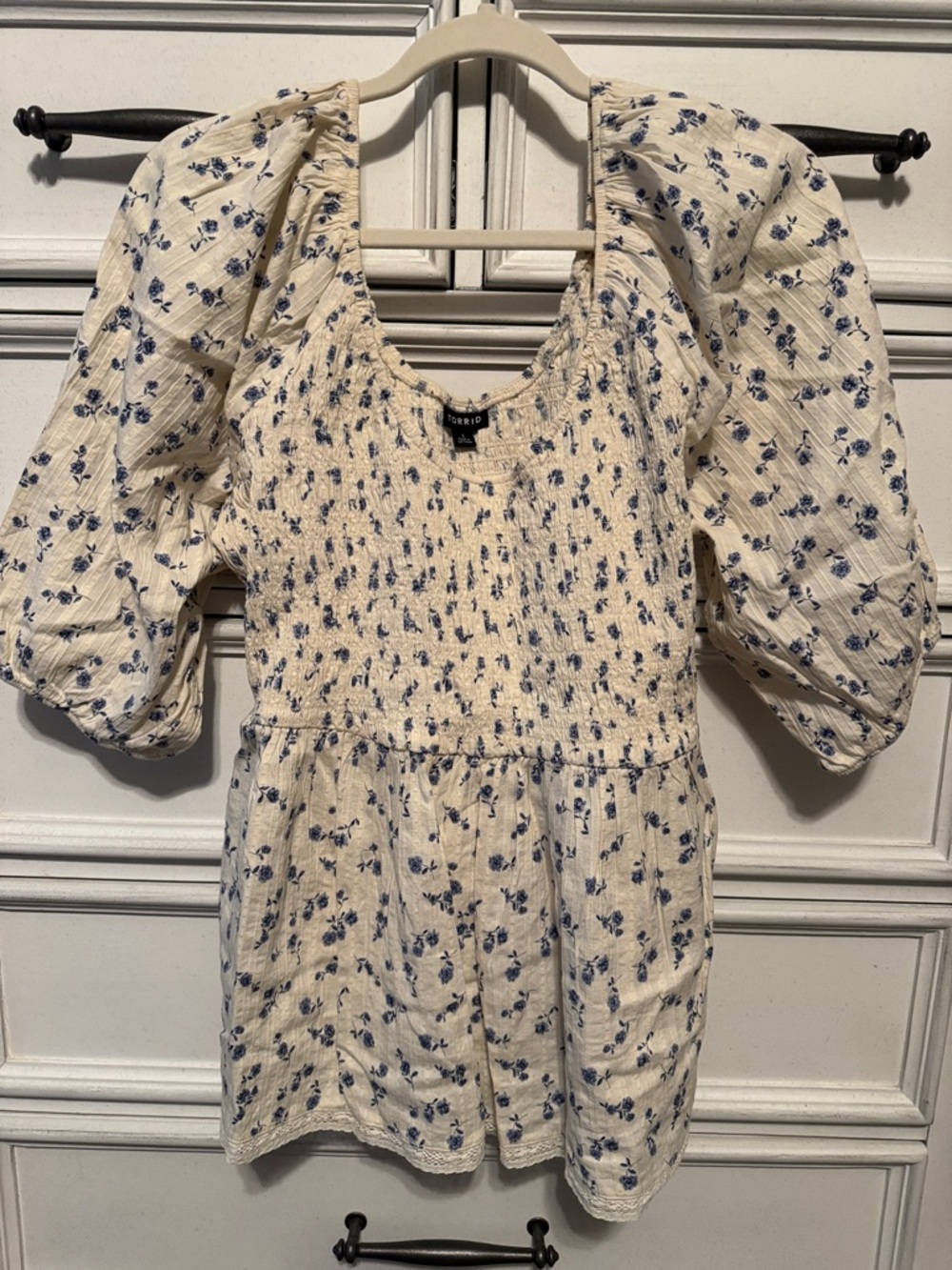 torrid Cream Top with Blue Floral Print and Puff Sleeves